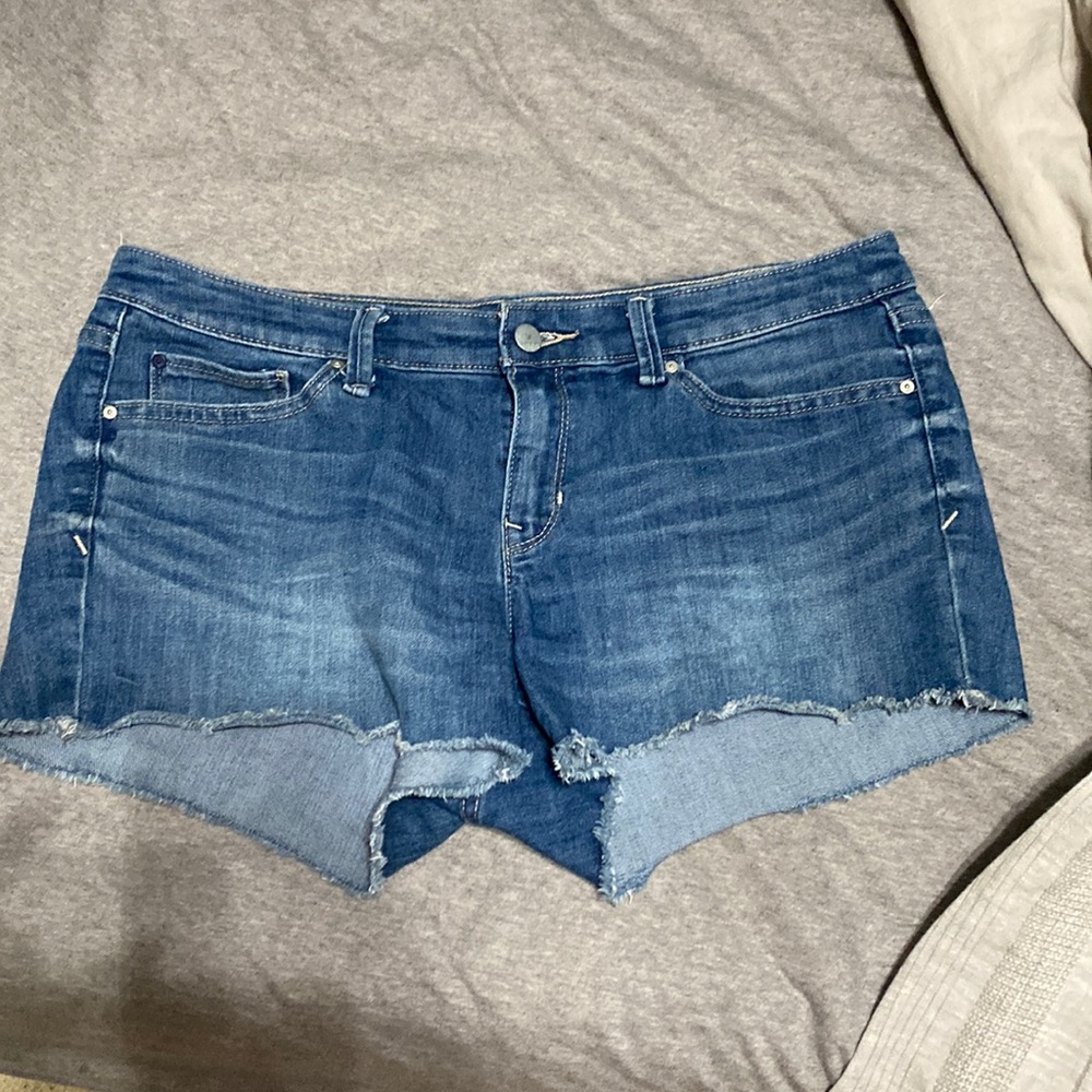 Gap 1969 summer cut-offs 30